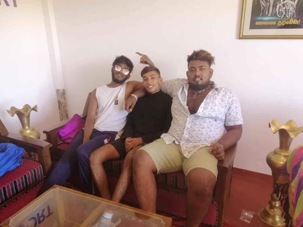 Lavender Resort Νουβάρα Ελίγια Εξωτερικό φωτογραφία