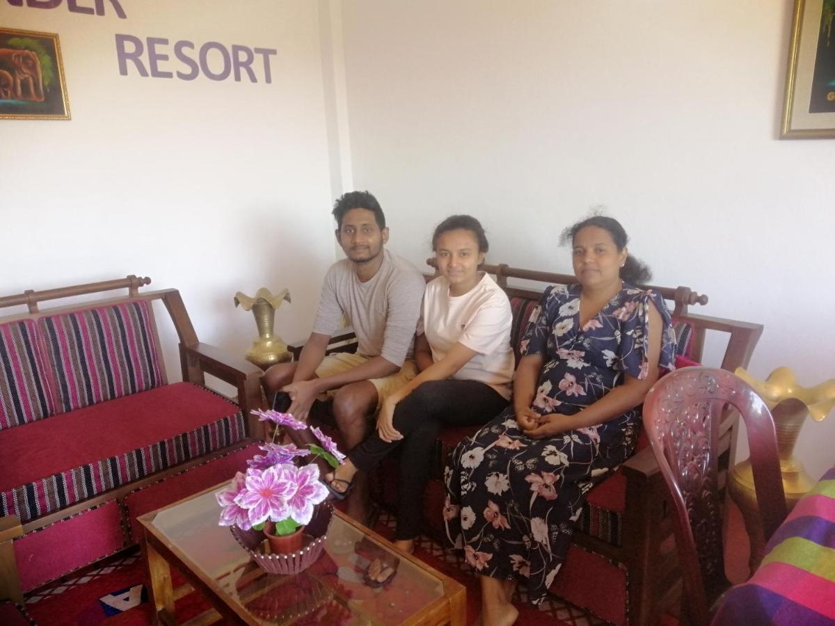 Lavender Resort Νουβάρα Ελίγια Εξωτερικό φωτογραφία