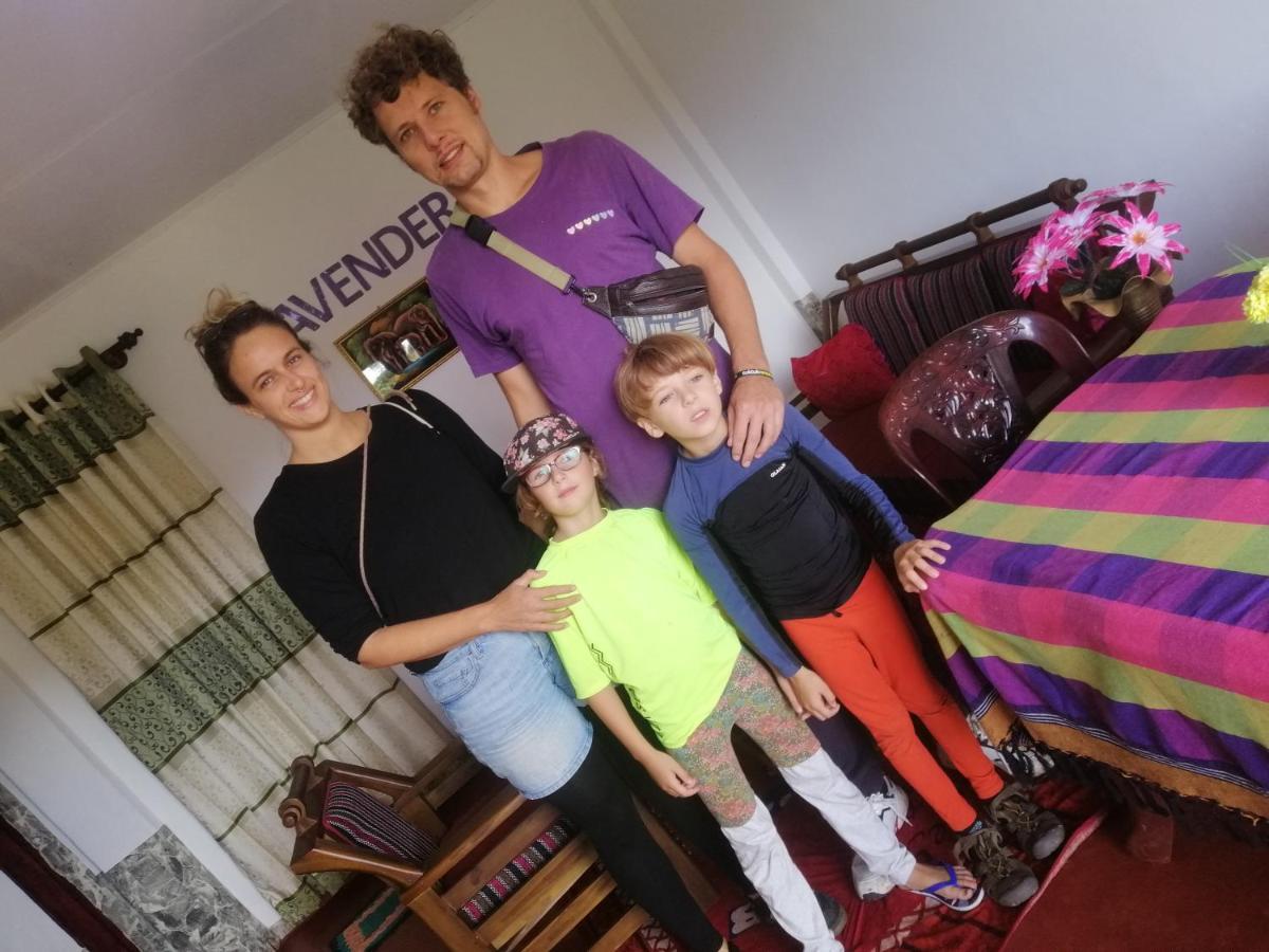 Lavender Resort Νουβάρα Ελίγια Εξωτερικό φωτογραφία